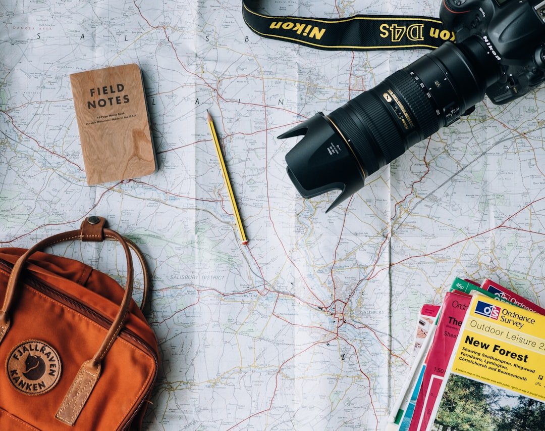 Smartphone prepared with offline maps and travel tickets